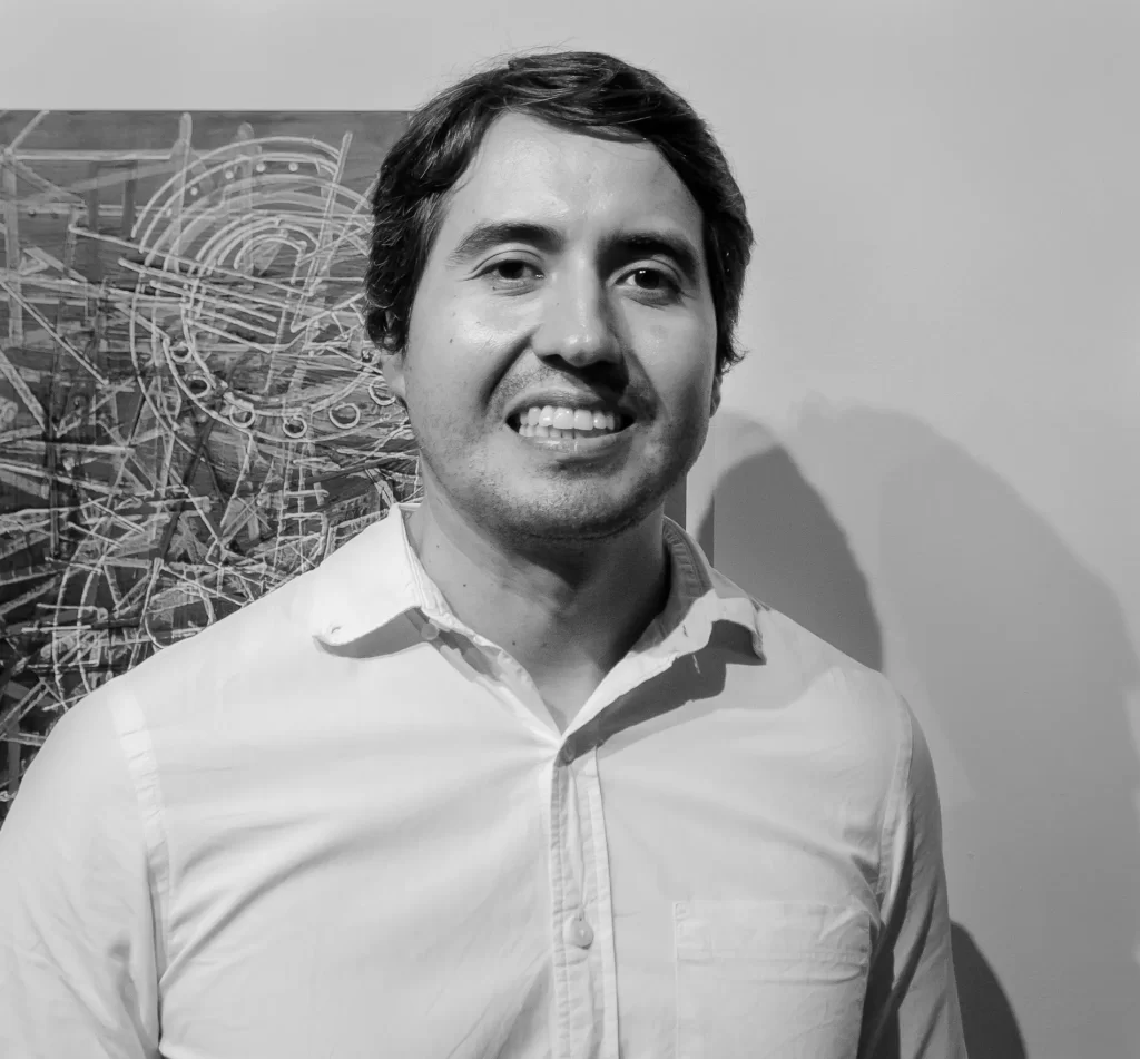 Artista visual Raúl Villaseñor en NN Galería